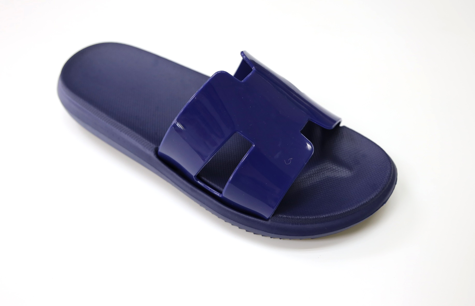 wholesale 6015 c1eva slippers manufacturer (复制)