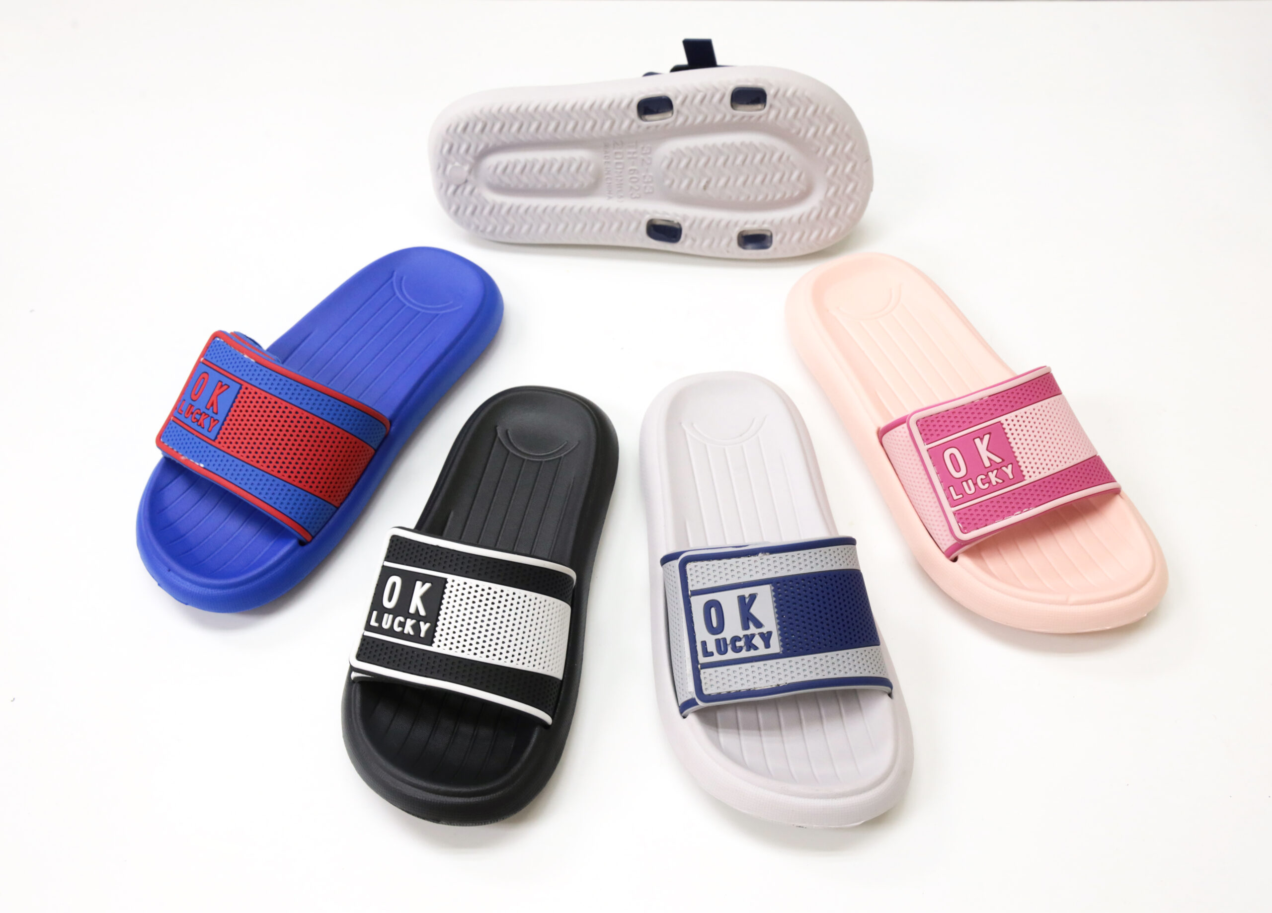 wholesale 6023 2 kids slippers manufacturer (复制)